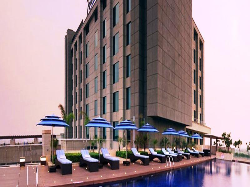 Radisson Blu Hotel New Delhi Paschim Vihar Экстерьер фото The Park, New Delhi
