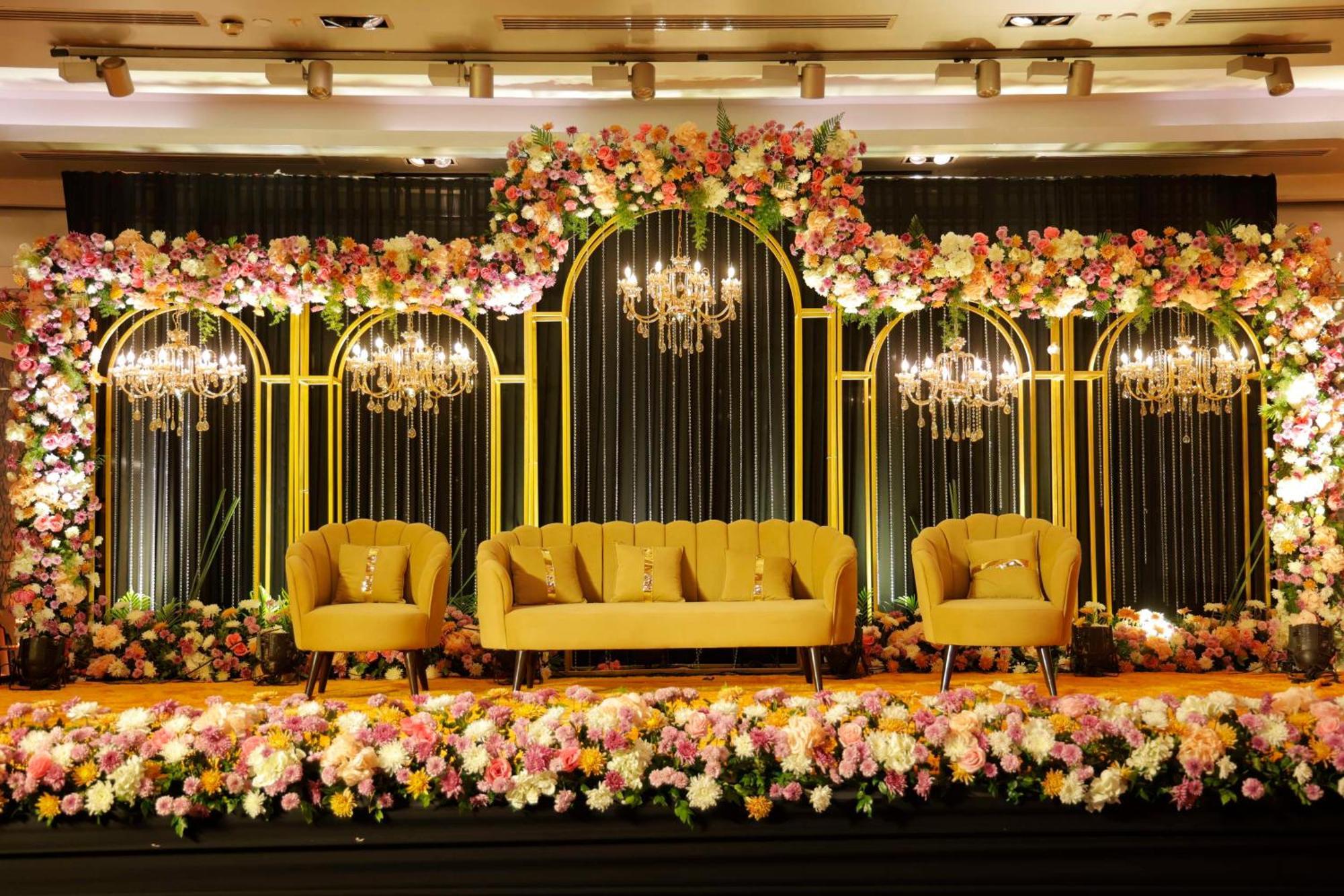 Radisson Blu Hotel New Delhi Paschim Vihar Экстерьер фото